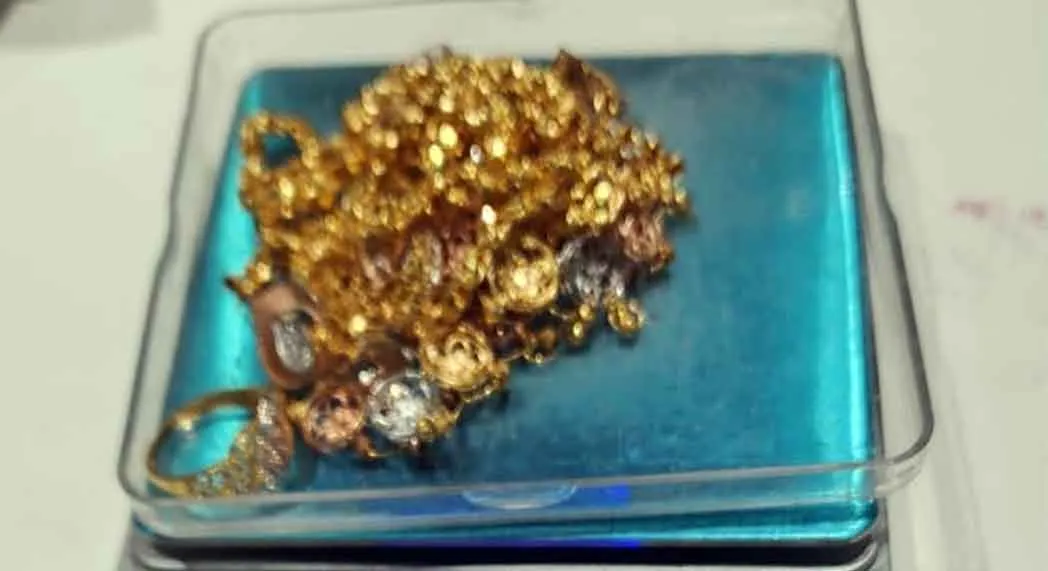 Gold News Today: कस्टम्स विभाग की बड़ी कार्रवाई, एयरपोर्ट पर लाखों का सोना जब्त