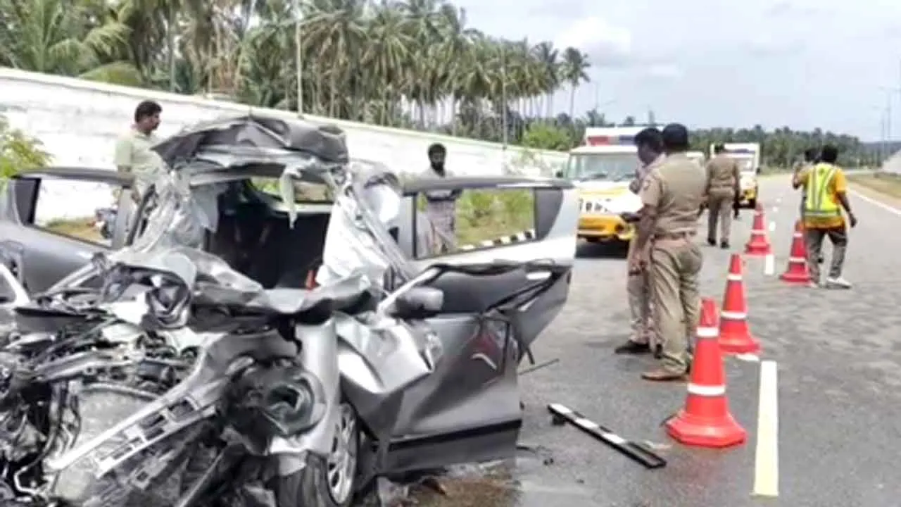 Coimbatore Road Accident: कोयंबटूर सड़क हादसे में पांच की मौत, मारुति सेलेरियो कार के उड़े परखच्चे