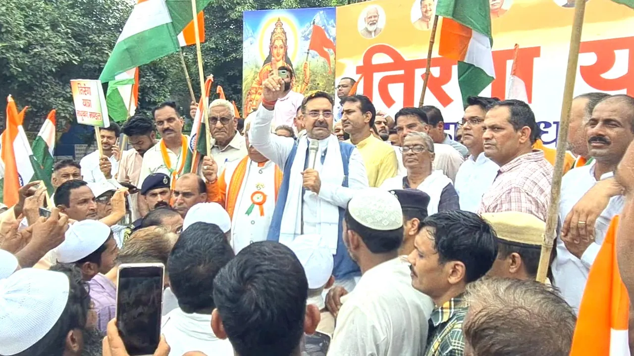 देश भक्ति के रंग मे रंगा घरौंडा