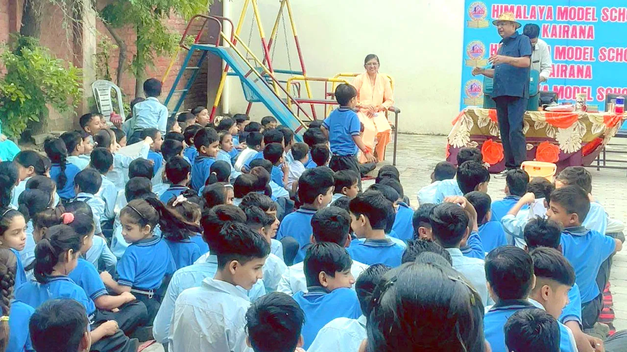 मानव जीवन की संरक्षक संस्थाओं का सहयोग करें समाज: अलका तिवारी