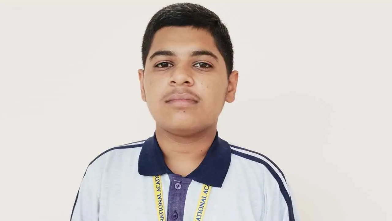 लोकेश का एम्स जम्मू में एमबीबीएस के लिए चयन 