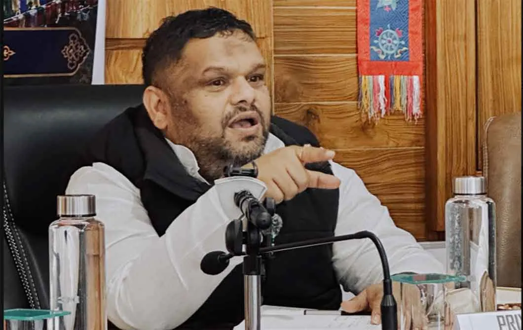 Social Media News: बच्चों से जुड़े आपत्तिजनक ऑनलाइन कंटेंट पर एनएचआरसी सख्त
