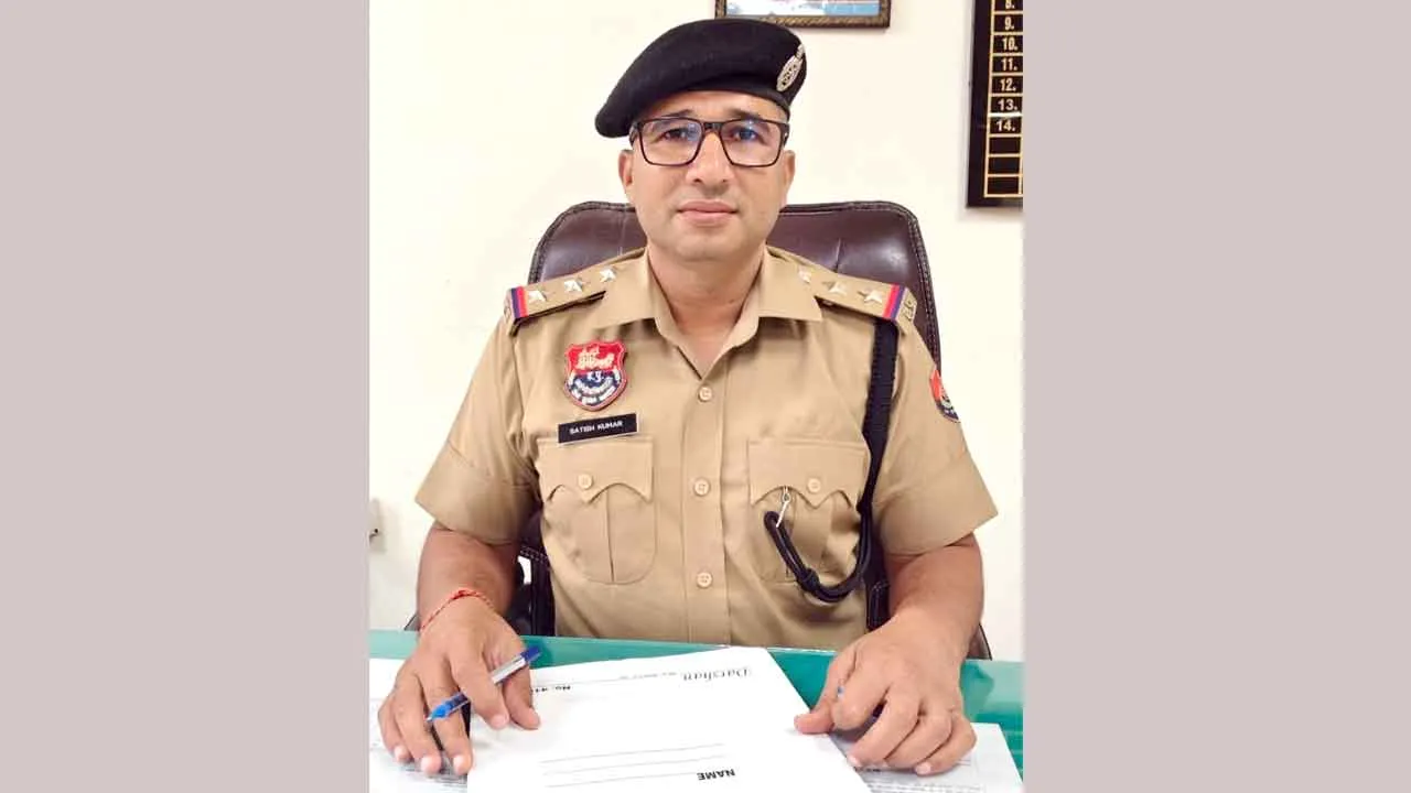 सतीश कुमार ने संभाला सिटी थाना एसएचओ का कार्यभार