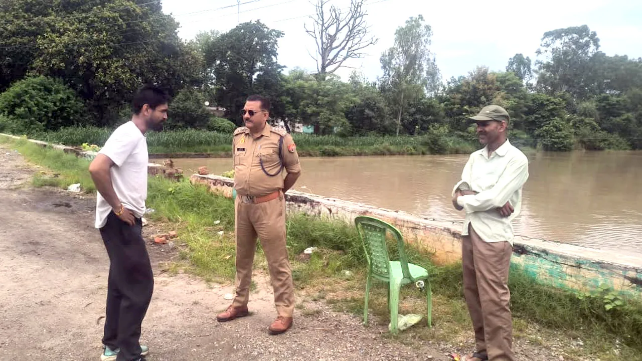 नहर में लापता वंश की तलाश तेज, गोताखोरों ने संभाला मोर्चा