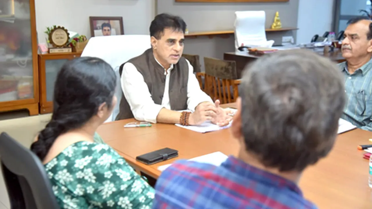 नकली दवाओं और मिलावटी खाद्य पदार्थों पर बड़ी कार्रवाई, 50 दवा कंपनियों के लाइसेंस रद्द