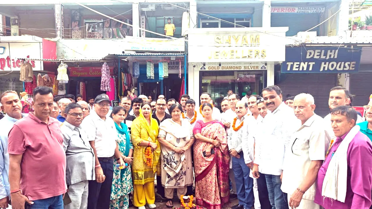 हर वार्ड तक विकास कार्य पहुंचाना  निगम की जिम्मेदारी: महापौर 