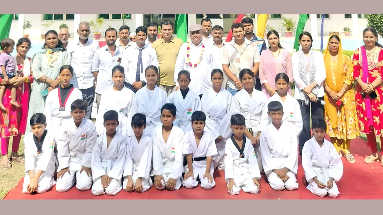 अनुशासन और जिम्मेदारी से पहचानी जाती है विद्यार्थी की असली प्रगति: विवेक उपाध्याय 