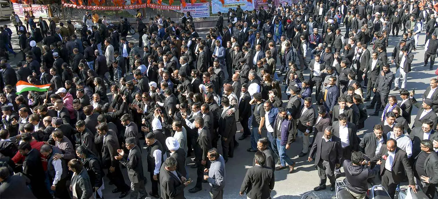 Lawyers' Strike: मानसा के वकील पर एफआईआर के खिलाफ पंजाब, हरियाणा और चंडीगढ़ की बार एसोसिएशनों का कामकाज स्थगित