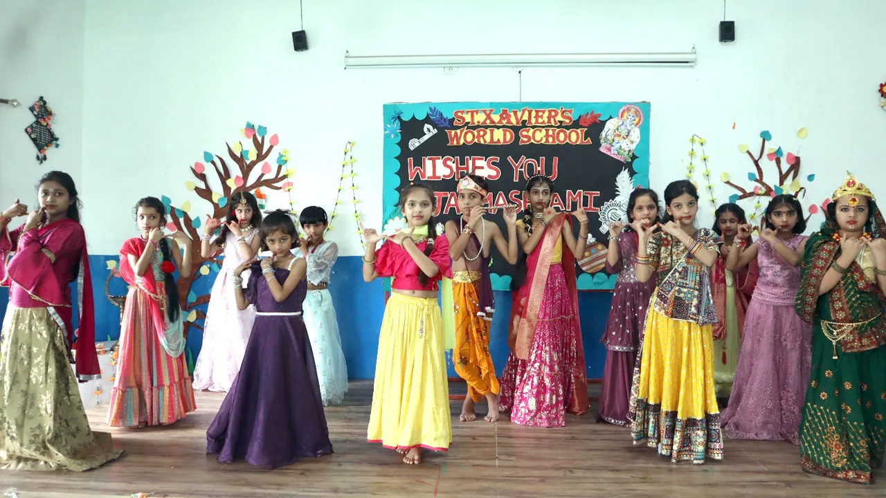 भव्य और हर्षोल्लास के साथ मनाई गई श्रीकृष्ण जन्माष्टमी