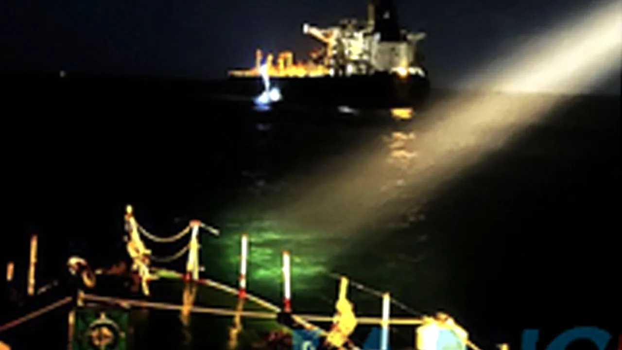 Paradip Tanker Rescue: पारादीप के पास समुद्र में संकट में फंसा टैंकर, 23 लोगों की जान बचाई
