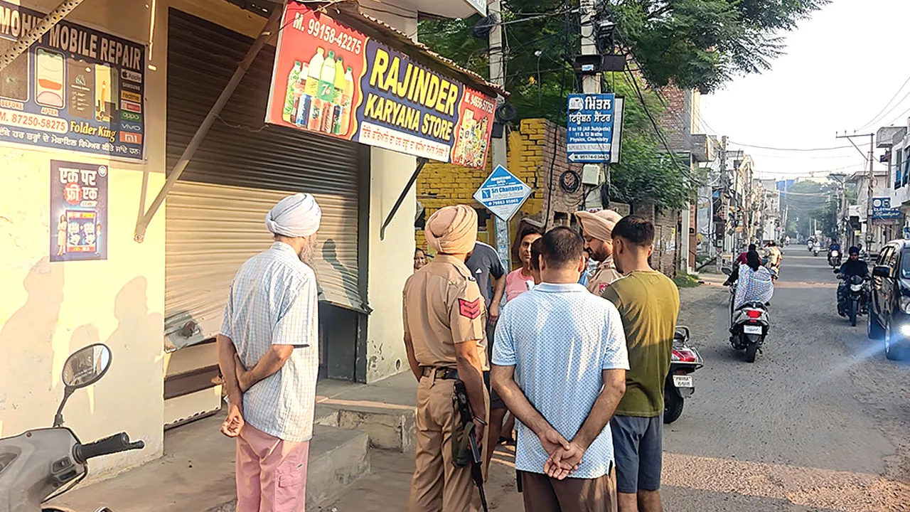 Samana Theft News; समाना में एक ही रात चार दुकानों पर चोरों ने किया हाथ साफ, दुकानदारों में रोष