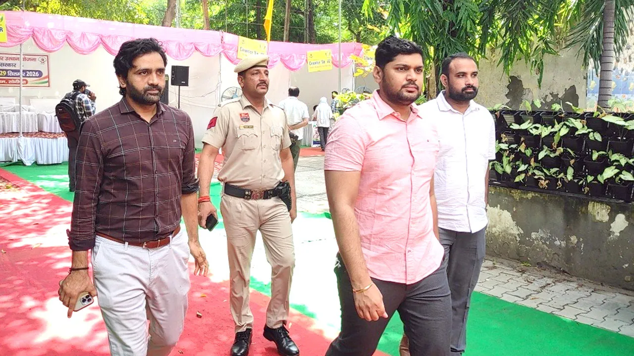 27 विभागों ने लगाए स्टॉल, नागरिकों को  विभिन्न सरकारी योजनाओं की दी जानकारी
