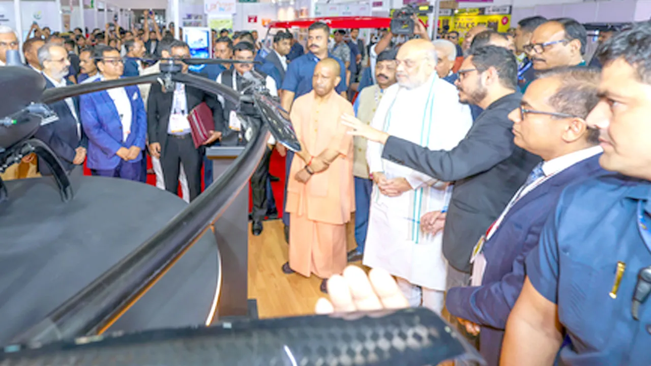 UP International Trade Show 2026: उत्तर प्रदेश इंटरनेशनल ट्रेड शो में स्टार्टअप्स ने दिखाए नए तकनीकी समाधान