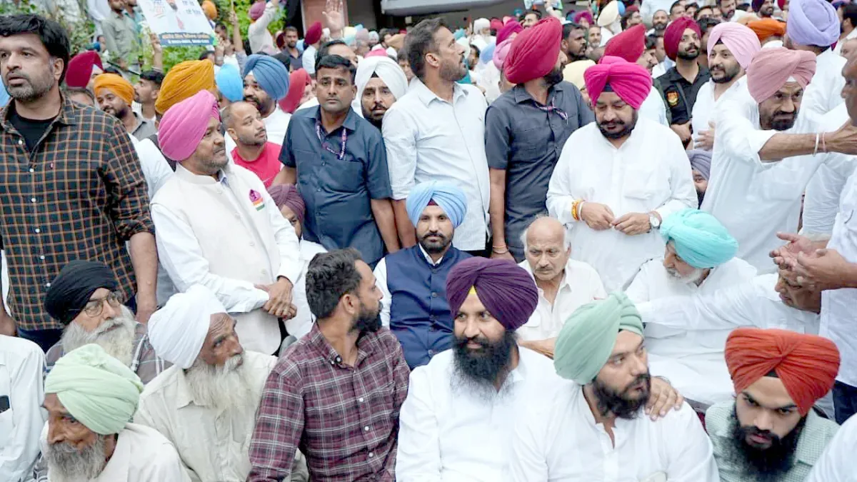 Raja Warring: कांग्रेस के कार्यक्रम में ‘नाराज दिखे’ राजा वड़िंग