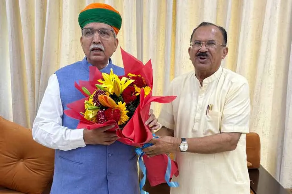 Rajasthan News: वासुदेव देवनानी की केंद्रीय मंत्री से मुलाकात, जानें क्या है पूरा मामला