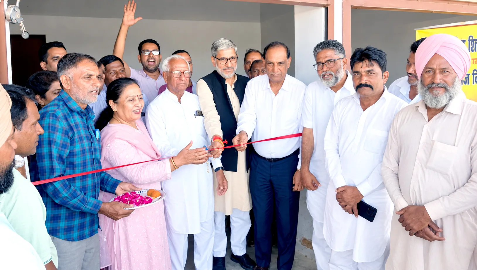 Farmers News: ओढ़ा में सरकारी बीज बिक्री केंद्र शुरु, अब किसानों को मिलेंगे उच्च क्वालिटी बीज