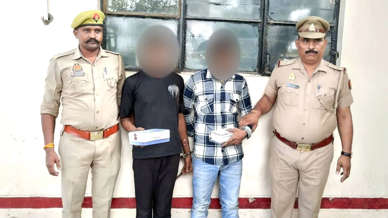 युवक से मोबाइल झपटने के दो आरोपी गिरफ्तार, कारागार रवाना