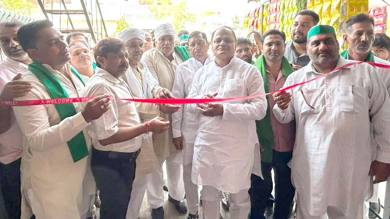 Free Medical Camp: कैराना में निःशुल्क चिकित्सा शिविर आयोजित, मरीजों की हुई जांच