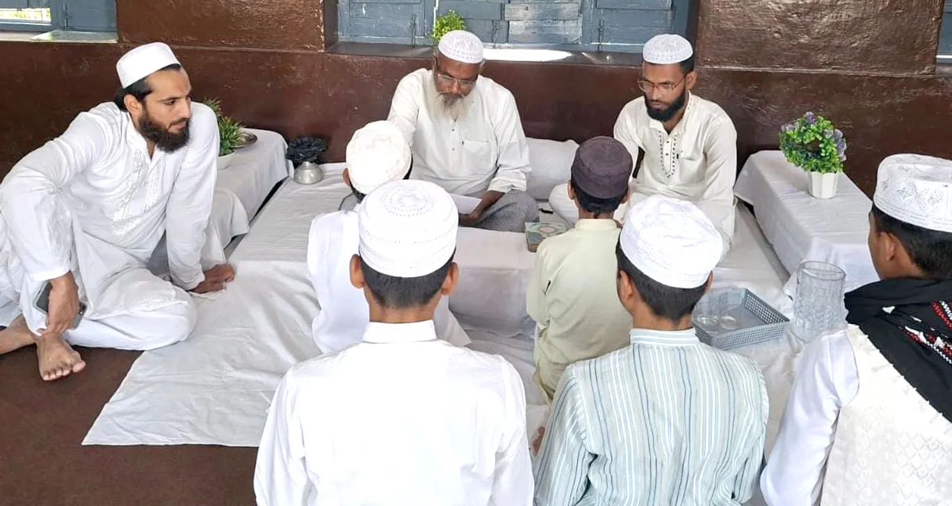 मदरसा इशाअतुल इस्लाम में छमाही परीक्षाएं संपन्न, विद्यार्थियों ने किया उत्कृष्ट प्रदर्शन