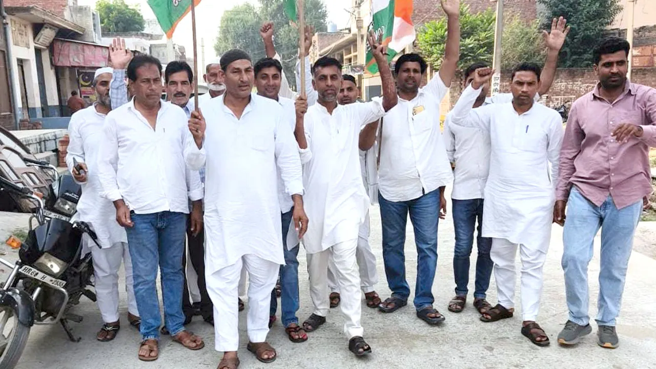 सीईसी के इस्तीफे की मांग को लेकर सड़क पर उतरे कांग्रेसी, पदयात्रा निकाल जताया विरोध