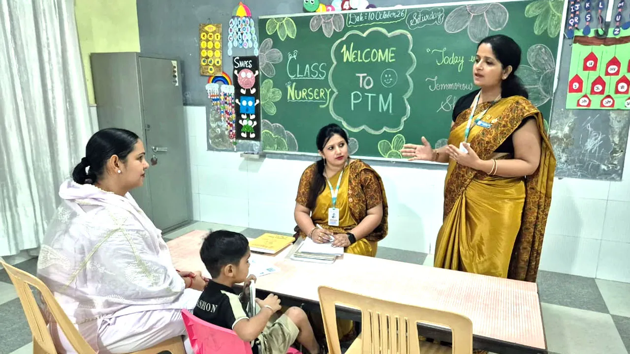 प्रताप स्कूल में अभिभावक-अध्यापक बैठक, बच्चों की प्रगति पर हुआ मंथन