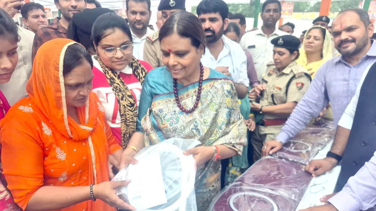 55 वर्षों तक सत्ता में रही कांग्रेस ने बहन- बेटियों के सम्मान के लिए कुछ नहीं किया - अर्चना गुप्ता