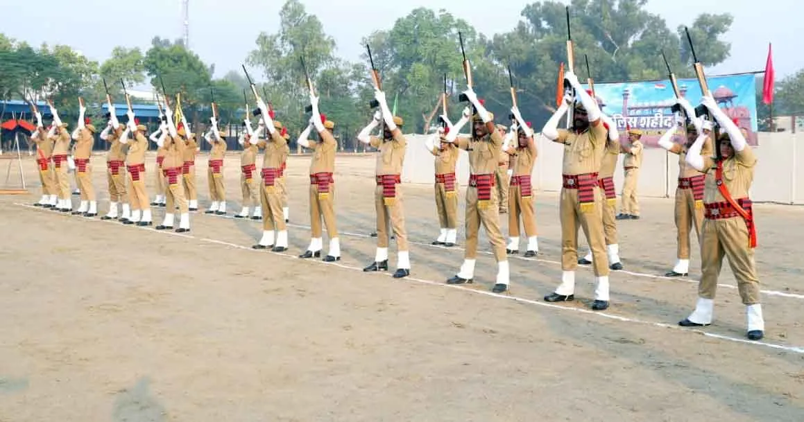 Police-Gaurd-of-Owner