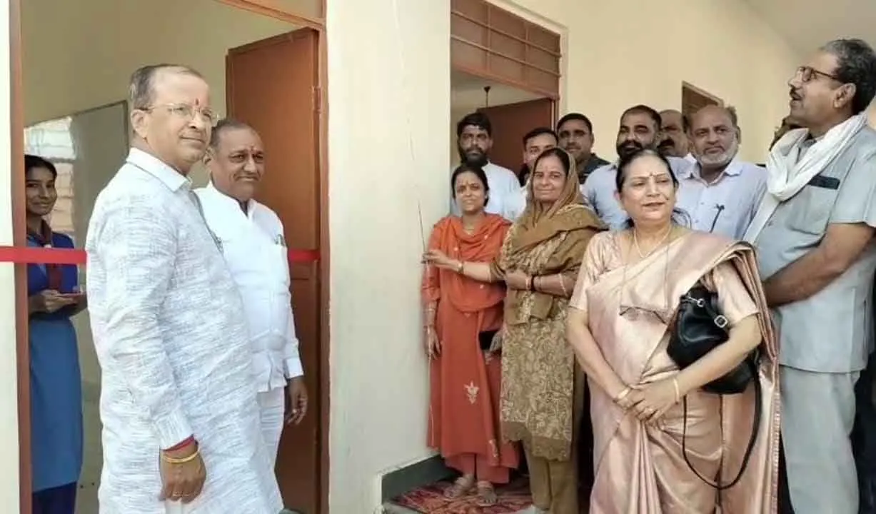 श्री अमरनाथ सेवा समिति ने विद्यालय में बनवाया कमरा, विधायक ने किया लोकार्पण 