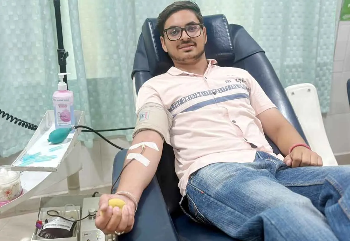 Blood Donation: एमएसजी आईटी विंग के इस सेवादार ने किया परमार्थी दिवस पर रक्तदान