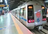 Metro News: मेट्रो में रील बनाते पकड़े गए तो होगी कड़ी कार्रवाई