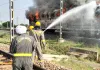 डीएफसी कॉरिडोर पर मालगाड़ी के डिब्बे में लगी भीषण आग, दमकलों ने पाया काबू 
