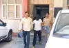 चोरी की स्कूटर और बाइक के साथ पकड़ा गया आरोपी, दो मोबाइल भी बरामद