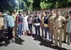 Gorakhpur Encounter: पुलिस और चेन स्नेचरों के बीच मुठभेड़, पैर में गोली लगने से दो चेन स्नेचर गिरफ्तार