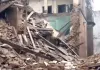 Wall Collapsed: 250 साल पुराने राजाजी महल की दीवार गिरी, बुजुर्ग दंपती मलबे में फंसा