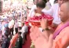 UP News: मेरठ में शिवभक्त कांवड़ियों पर CM योगी ने बरसाए गुलाब के फूल, हेलिकॉप्टर से पूरे कांवड़ मार्ग पर पुष्पवर्षा