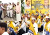 एस आई आर और कथित वोट चोरी के विरोध में आप का जोरदार प्रदर्शन
