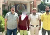 बैंक की UIDAI मशीन से साइबर कैफे में बन रहे थे फर्जी आधार-पासपोर्ट, पुलिस ने किया गिरोह का भंडाफोड़, 2 गिरफ्तार