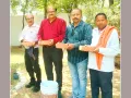 Sach Kahoon 24th Anniversary: राष्ट्रीय दैनिक सच कहूँ की वर्षगांठ पर फिरोजाबाद-शिकोहाबाद में पक्षियों के लिए रखे गए दाना-पानी के सकोरे