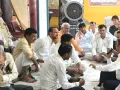 'चौथे दिन भी धरने पर डटे बैनामा लेखक, स्टाम्प वेंडर्स व अधिवक्ता'