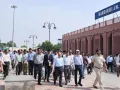 Rajasthan Railway News: महाप्रबंधक पंकज शर्मा ने किया बांदीकुई रेलवे स्टेशन एवं रेलखंड का निरीक्षण