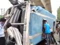 Uttarakhand Roadways Bus Accident: गाजियाबाद में बड़ा सड़क हादसा, गंगनहर के पास पिलर से टकराकर पलटी रोडवेज बस