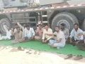 Tibbi 34 RD Bridge: टिब्बी का 34 आरडी पुल चार माह से अधूरा, डबली कलां के ग्रामीणों ने शुरू किया धरना 