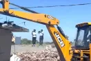 Uttarakhand News: रोडवेज परियोजना के लिए रुद्रपुर की विश्वकर्मा मार्केट में चला बुलडोजर