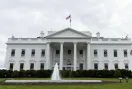 H-1B Visa Latest News: अमेरिका में H-1B वीजा पर ट्रंप प्रशासन का बड़ा फैसला, छंटनी पर निशाना साधा