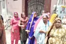 भिवानी के हनुमान ढाणी क्षेत्र में पेयजल का संकट गहराया, टैंकरों का दूषित पानी पीने से फैल रही बीमारियां 