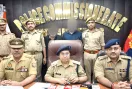 नोएडा पुलिस ने घरों में चोरी करने वाले दो शातिर चोर दबोचे, चोरी की बाइक और नकदी बरामद