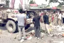 Sanitation Workers' Strike: शहर के मुख्य मार्गों और निगम कार्यालय के बाहर कचरे के ढेर लगाकर जताया रोष 