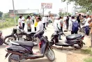 हुडा सेक्टर-6 में जलभराव से फूटा गुस्सा, हांसी-जींद रोड पर लगाया जाम