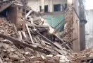 Wall Collapsed: 250 साल पुराने राजाजी महल की दीवार गिरी, बुजुर्ग दंपती मलबे में फंसा