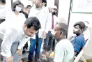 Dhulkot Building Collapse: सीबीआई जांच और भवन मालिक की गिरफ्तारी की मांग पर अड़े परिजन